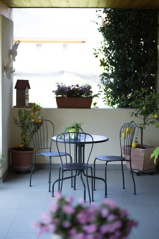 B&B Il Vigneto Melano Buitenkant foto