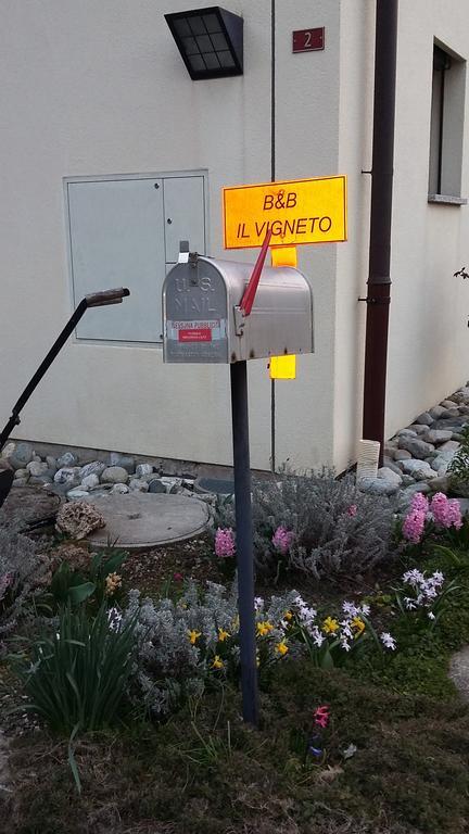 B&B Il Vigneto Melano Buitenkant foto